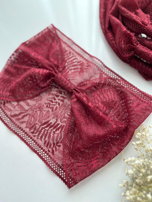 اسکارف زرشکی