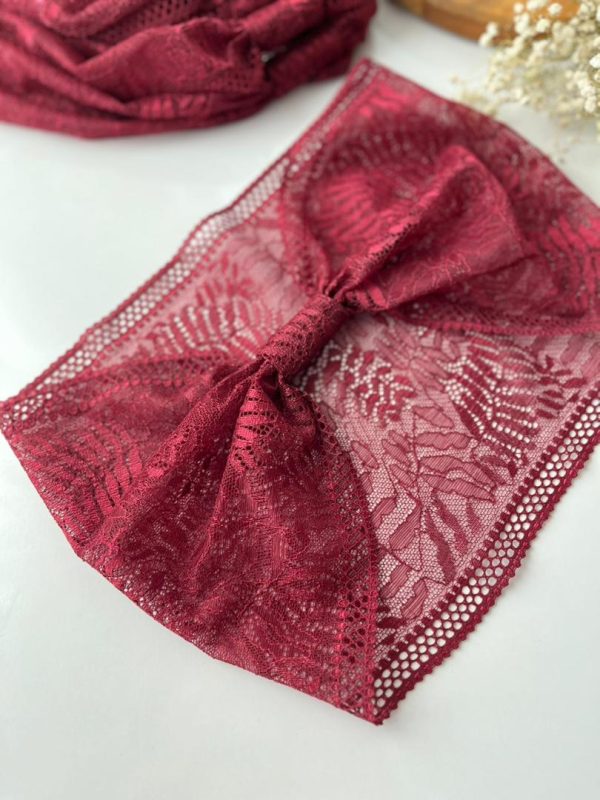 اسکارف زرشکی