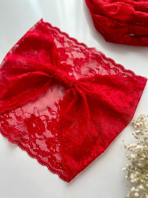 اسکارف قرمز