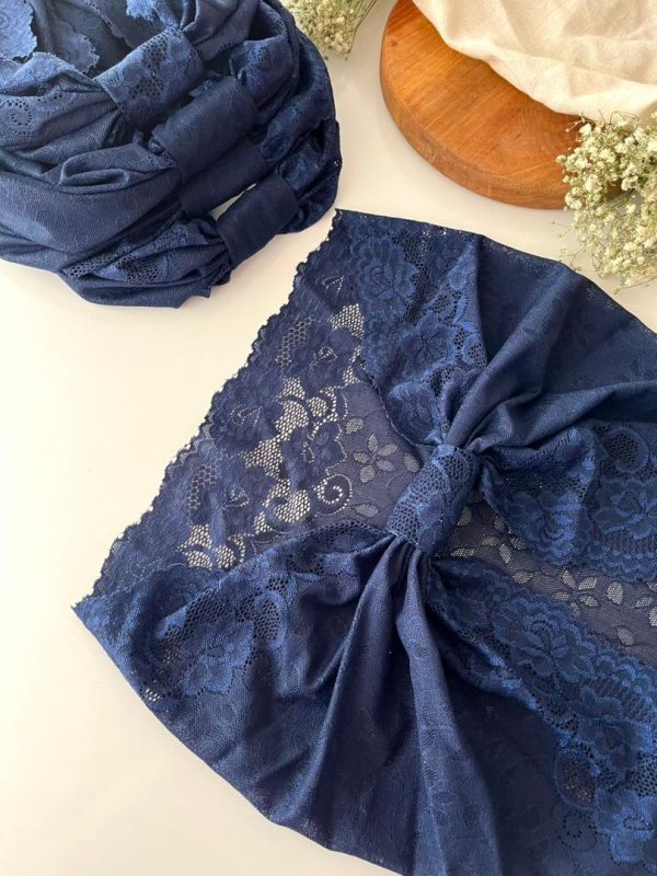 اسکارف سورمه ای